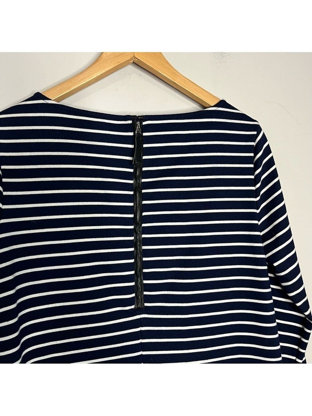 Gap Ponte Knit 3/4 Sleeve Navy & White Nautical Striped Shift Dress, size M - Picture 7 of 12